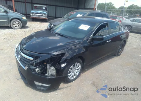 2015 Nissan Altima 2.5 S из США, поврежденный, VIN 1N4AL3AP5FC491767